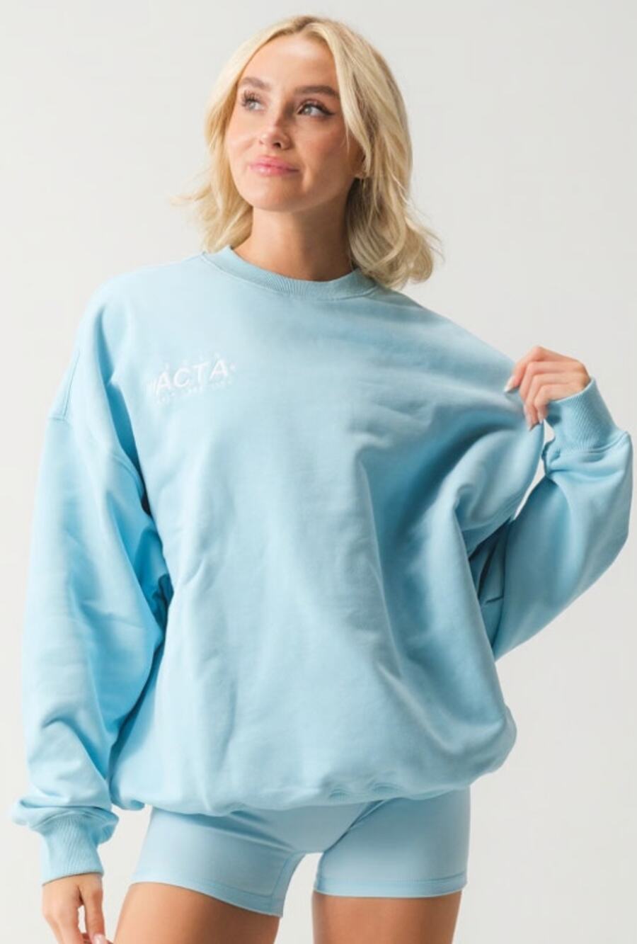 NWT ACTA Wear Everyday Crewneck Sweatshirt Womens Size S/M Blue Oversized $70